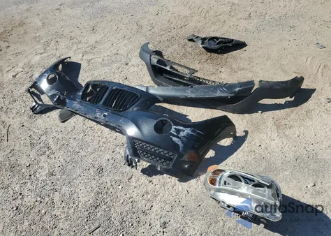 2013 BMW X1 xDrive35I from USA, damaged, VIN WBAVM5C56DVV89043